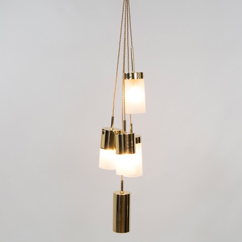 glass-brass-suspensao